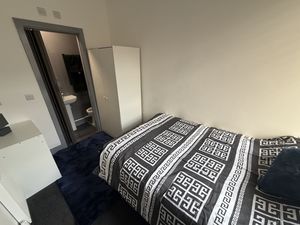 Photo 5- click for photo gallery